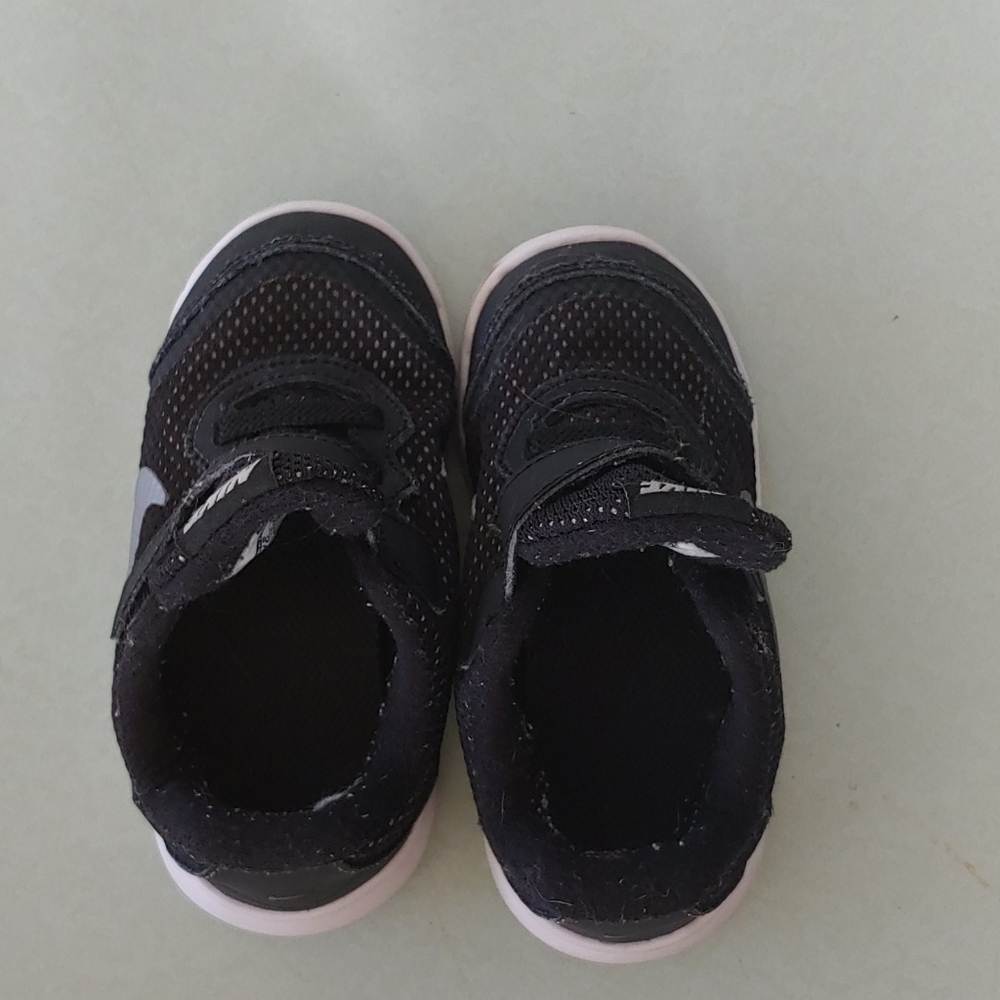 Boys Nike Sneakers